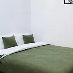 شقة шпитальна *